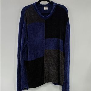 3For$20 Preview International V-Neck Sweater in Blue and Black Soft Size: 3X